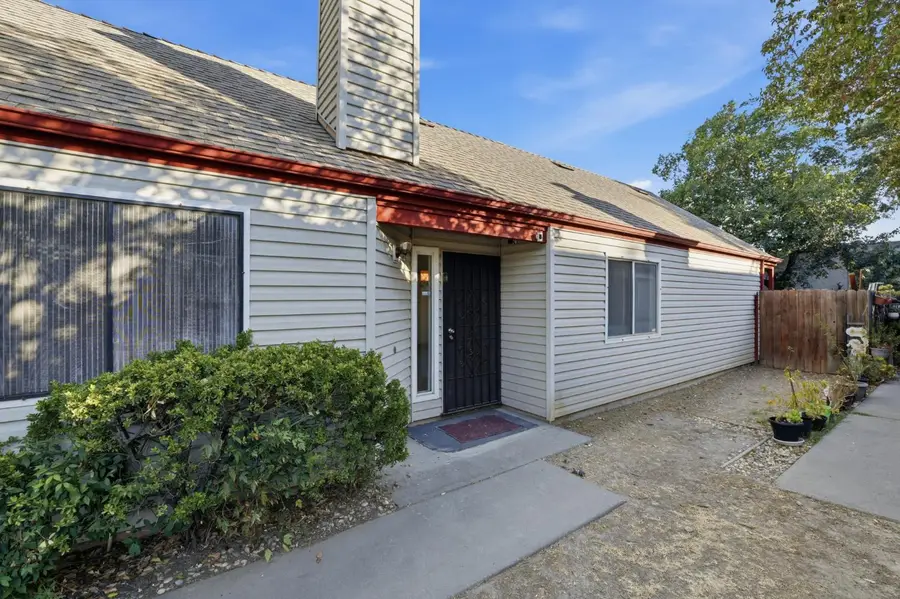 7020 Peevey Court, Sacramento, CA 95823 - #2