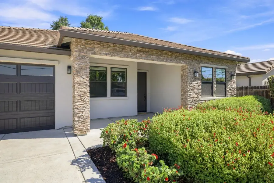 5027 Engle Road, Carmichael, CA 95608 - #3