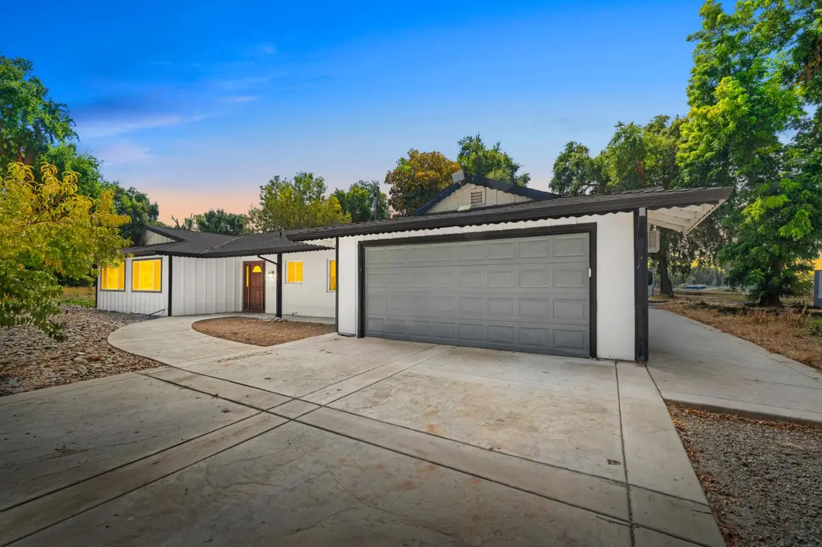 11010 County Road 116b, Woodland, CA 95776 - #1
