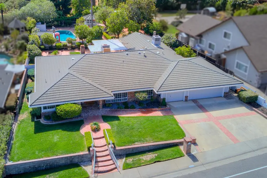 9260 Winding Oak Drive, Fair Oaks, CA 95628 - #2