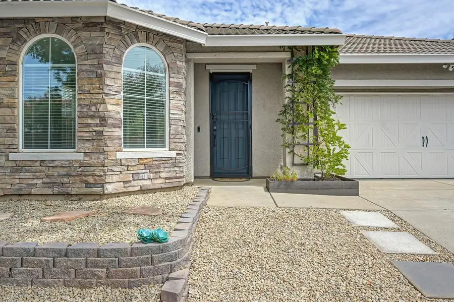12428 Pawcatuck Way, Rancho Cordova, CA 95742 - #3