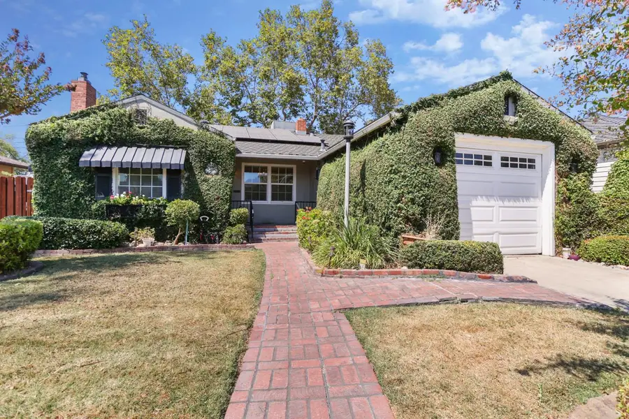 21 W Arcade Street, Stockton, CA 95204 - #2