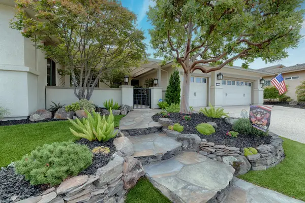 2185 Sutter View Lane, Lincoln, CA 95648