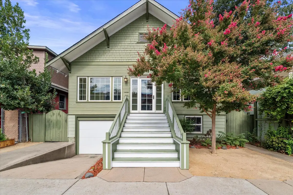 2022 28th Street, Sacramento, CA 95818 - #1