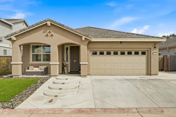 8237 Loyal Drive, Sacramento, CA 95829