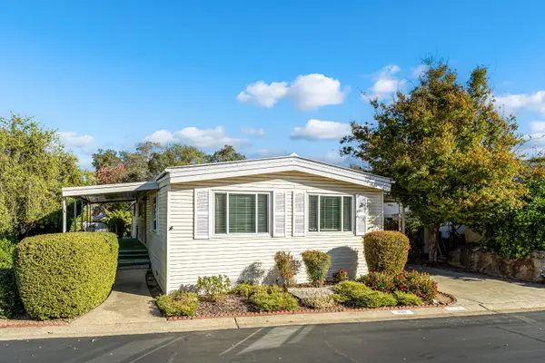 209 Leafwood Way, Folsom, CA 95630