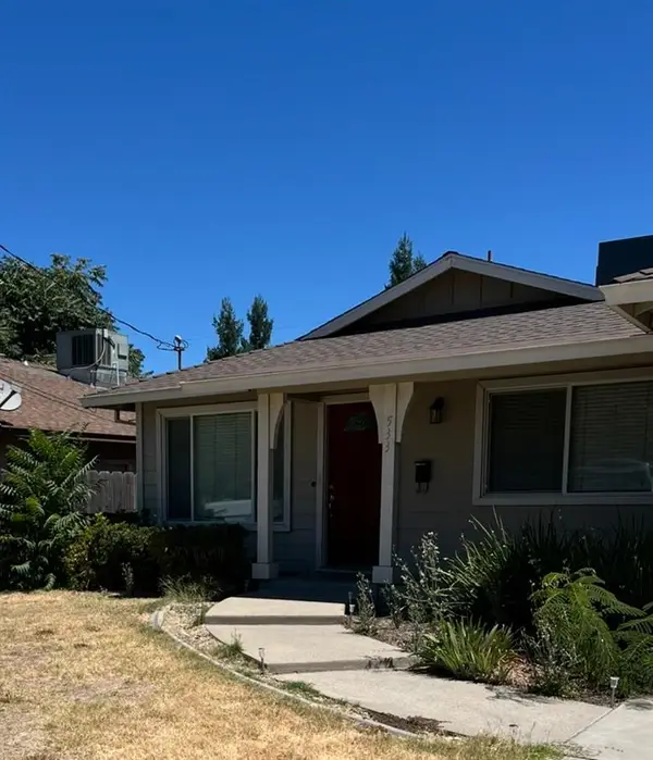 533 N 1st Avenue, Oakdale, CA 95361