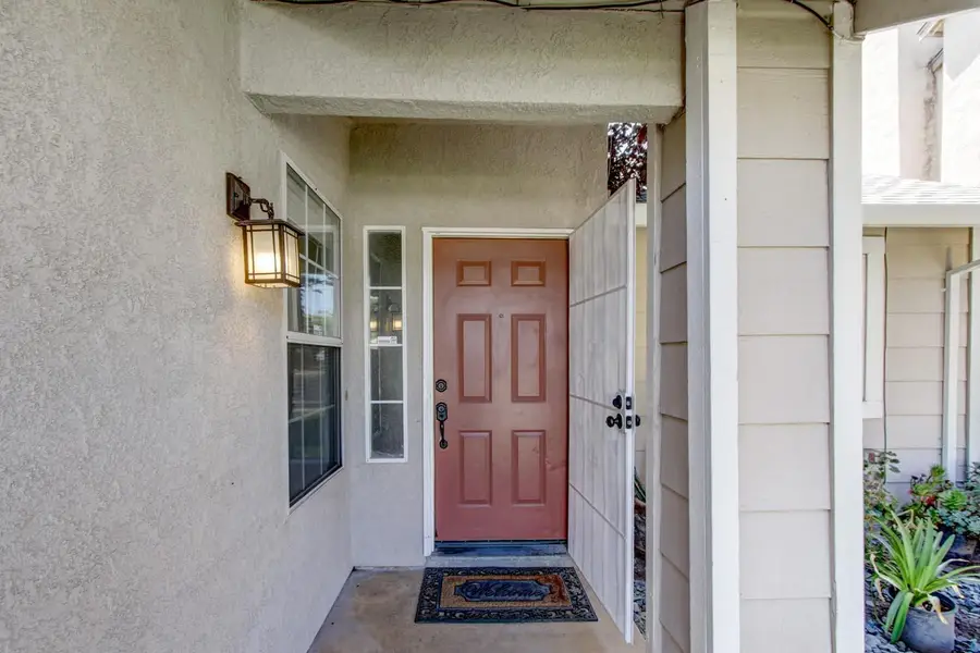 7850 Bonny Downs Way, Elk Grove, CA 95758 - #3