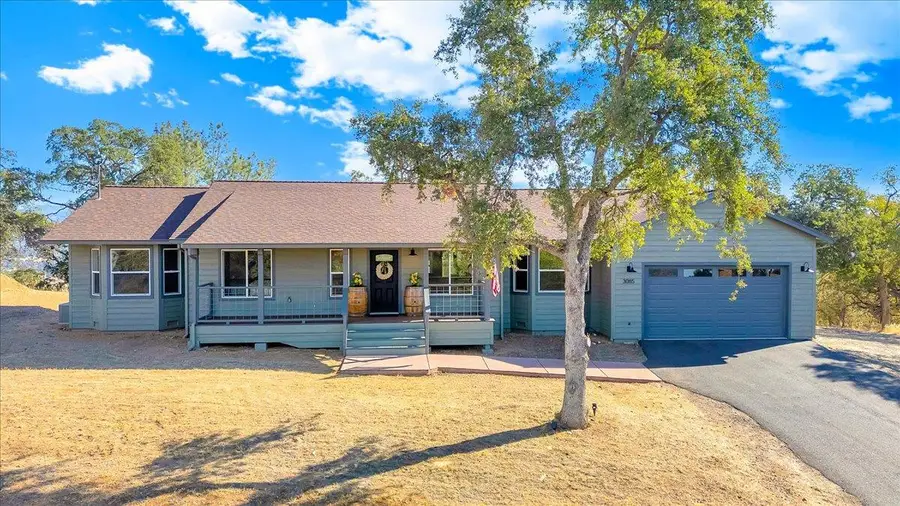 3085 Arrowhead Street, Copperopolis, CA 95228 - #2