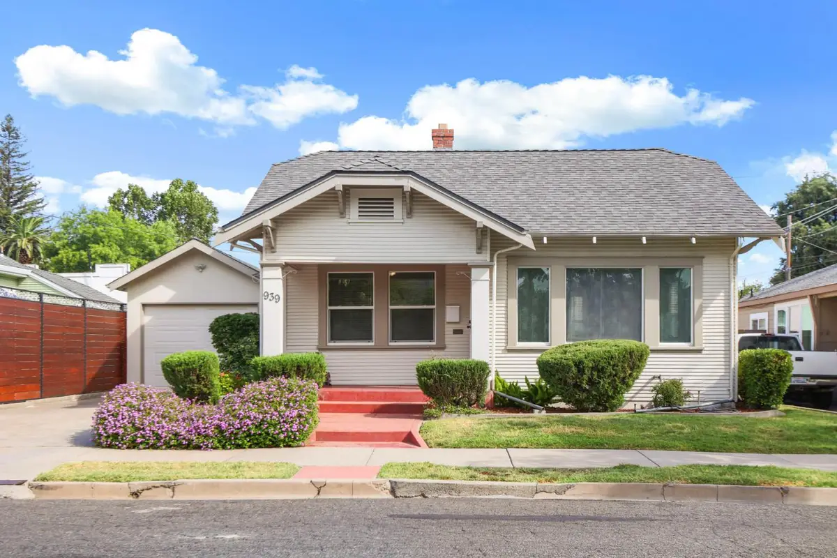 939 W Vine Street, Stockton, CA 95203 - #1