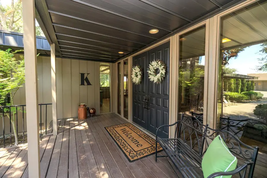 820 Charles Street, Hughson, CA 95326 - #3