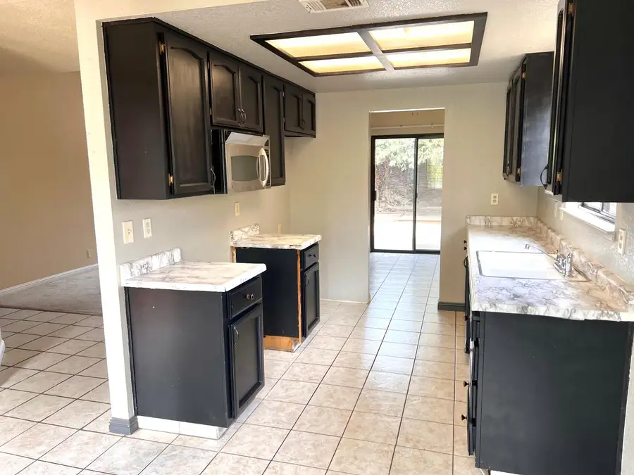 2025 Olive Branch Drive, Modesto, CA 95351 - #3