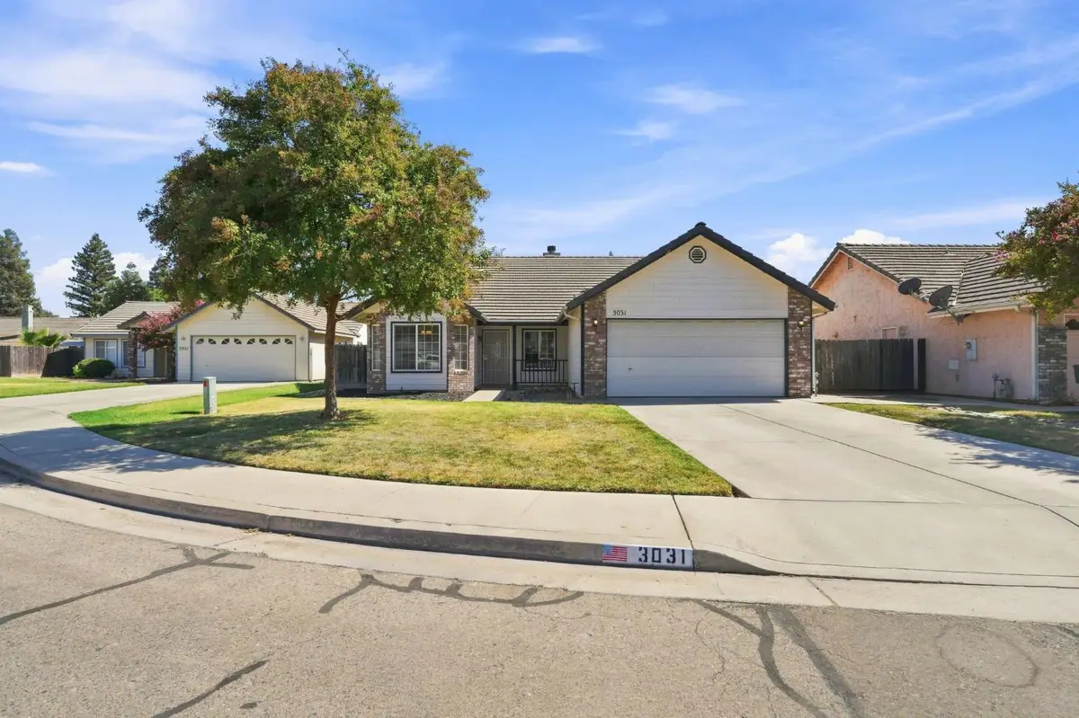 3031 W Loyola Court, Visalia, CA 93277 - #1