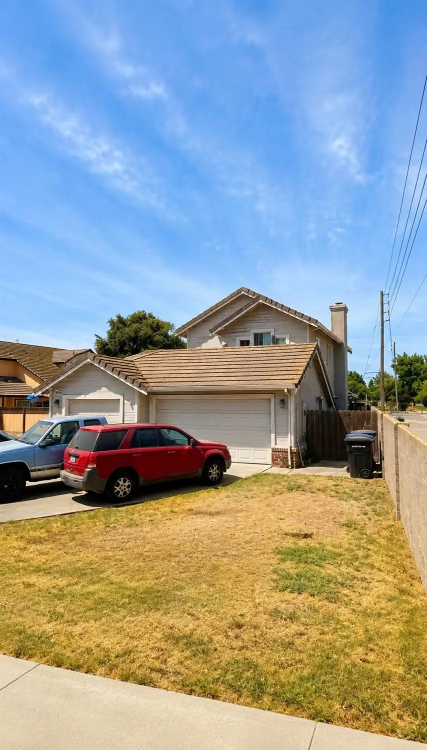 737 Redfield Avenue, Modesto, CA 95357 - #2