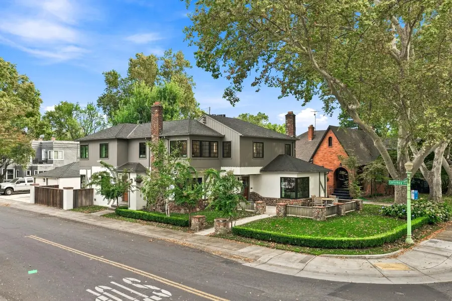 2743 Land Park Drive, Sacramento, CA 95818 - #2