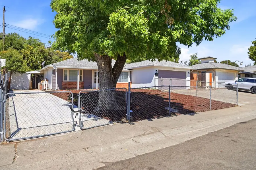 6205 Dundee Drive, North Highlands, CA 95660 - #3