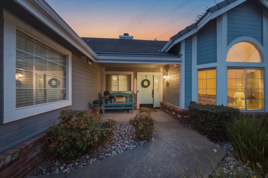903 Graf Court, Roseville, CA 95661 - #2