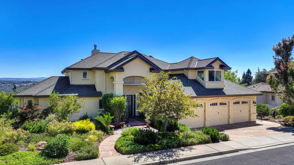 585 Riverview Drive, Auburn, CA 95603 - #1