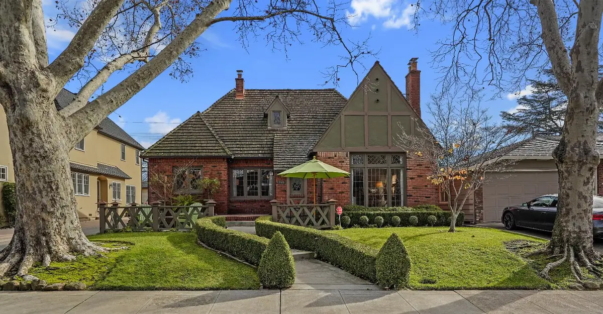 941 45th Street, Sacramento, CA 95819 - #1