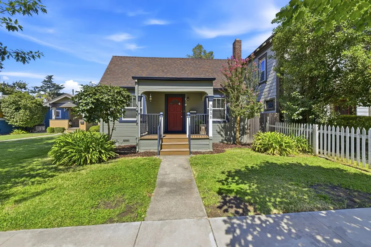 3035 Marshall Way, Sacramento, CA 95817 - #1