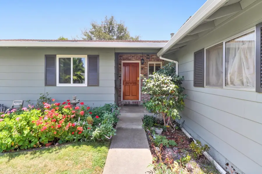 6910 Pintado Court, Fair Oaks, CA 95628 - #3