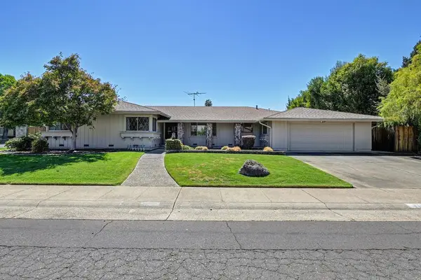 975 Sand Bar Circle, Carmichael, CA 95608