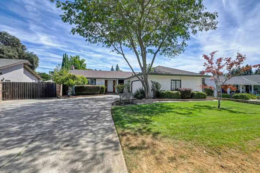 10039 Elk Grove Florin Road, Elk Grove, CA 95624 - #3