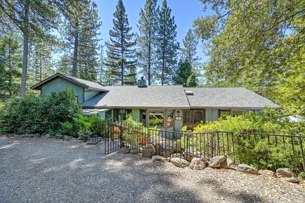 900 Coyote Creek Road, Meadow Vista, CA 95722