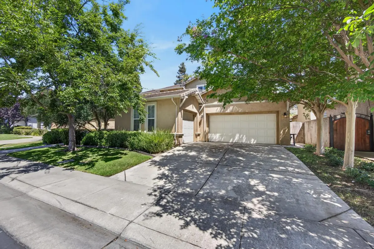 6227 Riverbank Circle, Stockton, CA 95219 - #1