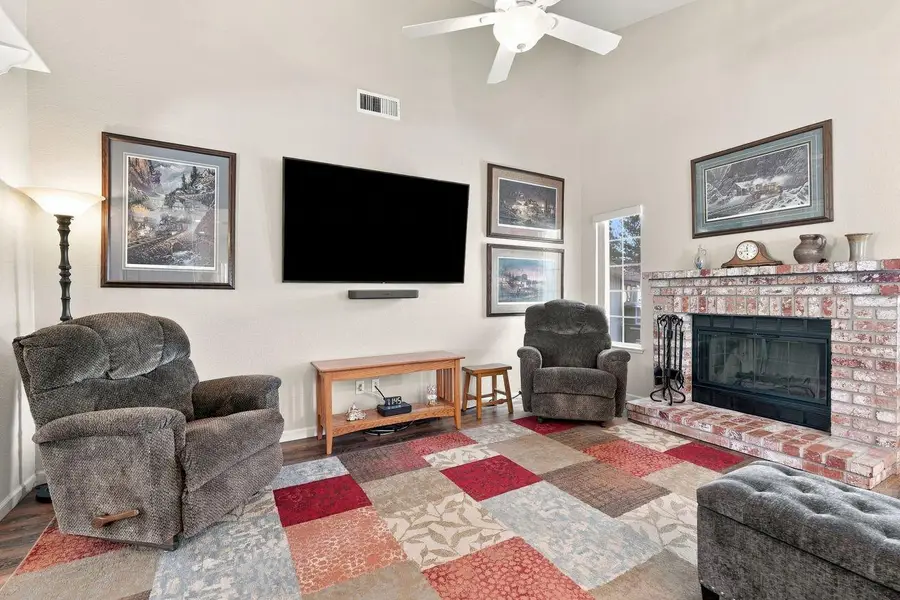1415 Tradewind Drive, Yuba City, CA 95991 - #3