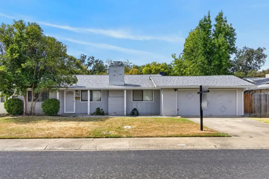 1220 Palm Avenue, Roseville, CA 95661 - #2