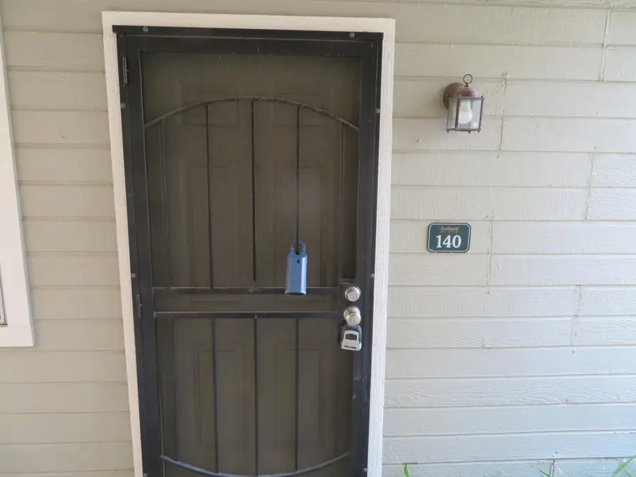1019 Dornajo Way #140, Sacramento, CA 95825 - #2