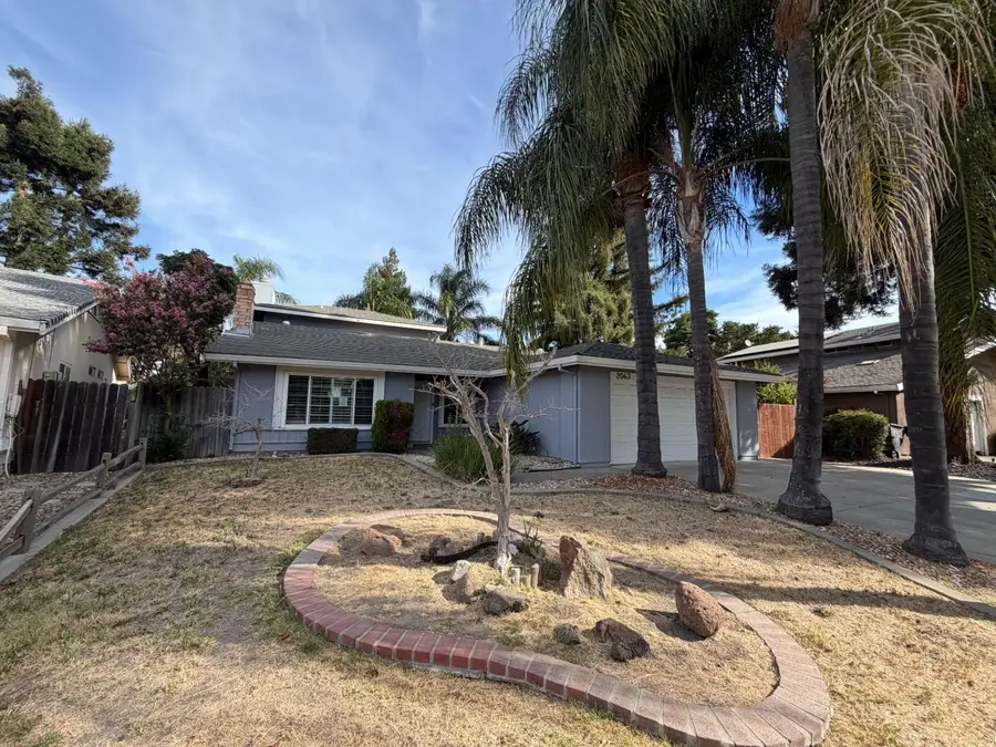 2043 Las Coches Way, Sacramento, CA 95833 - #2