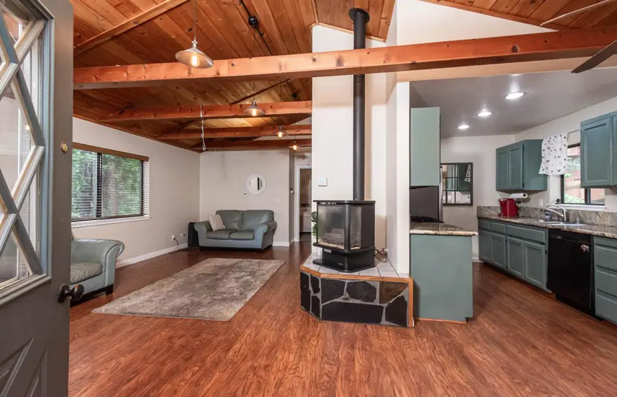 5027 Golden Court, Pollock Pines, CA 95726 - #2