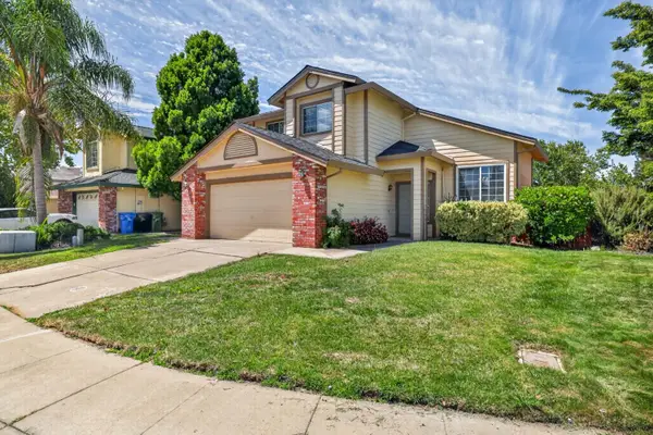 6111 Laguna Vale Way, Elk Grove, CA 95758