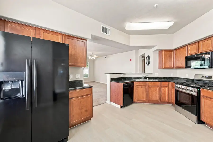 5350 Dunlay Drive #1316, Sacramento, CA 95835 - #3