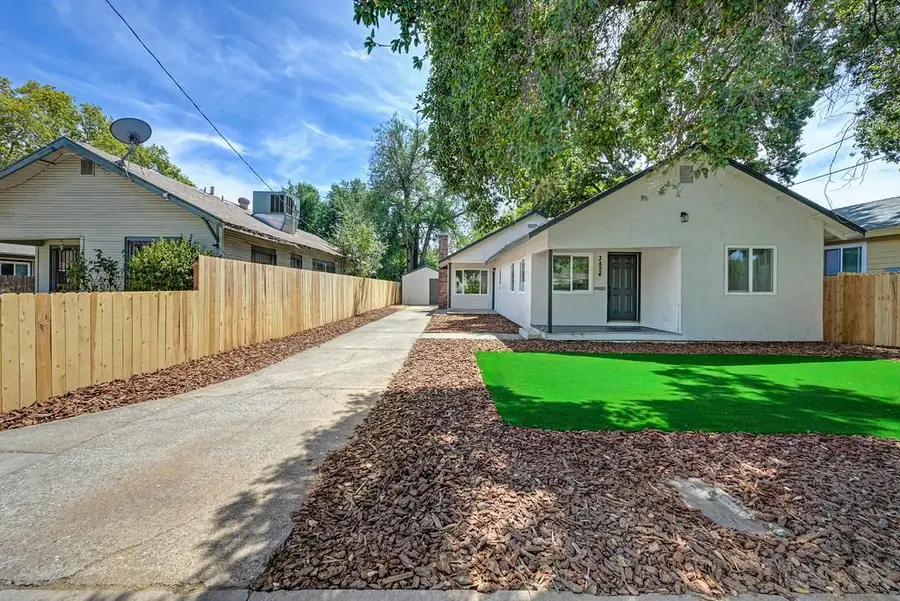 3824 13th Avenue, Sacramento, CA 95820 - #3