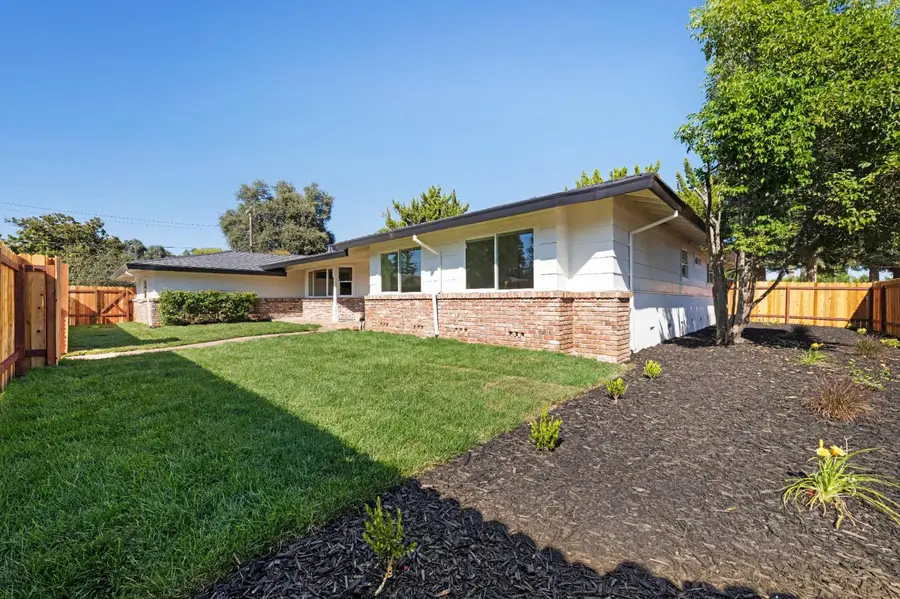 11990 Fair Oaks Boulevard, Fair Oaks, CA 95628 - #3