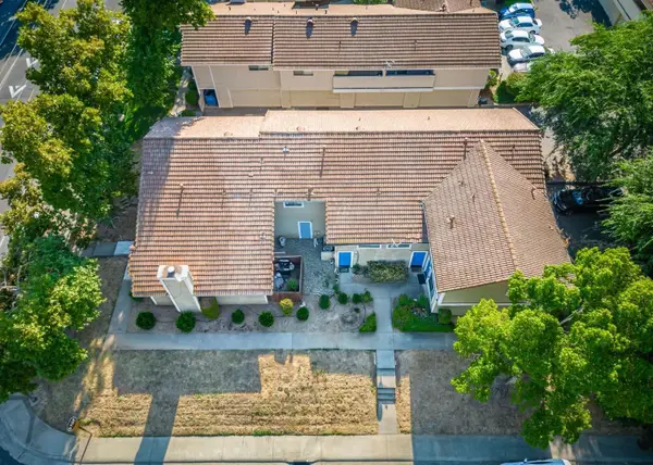 5720 Engle Road, Carmichael, CA 95608