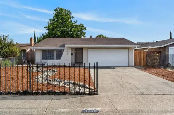7828 Rockhurst Way, Sacramento, CA 95828