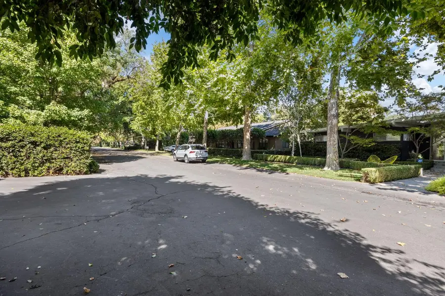 601 Shangri Lane, Sacramento, CA 95825 - #3