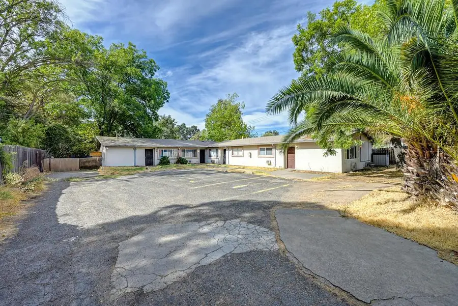 1710 Kenwood Street, Sacramento, CA 95815 - #2