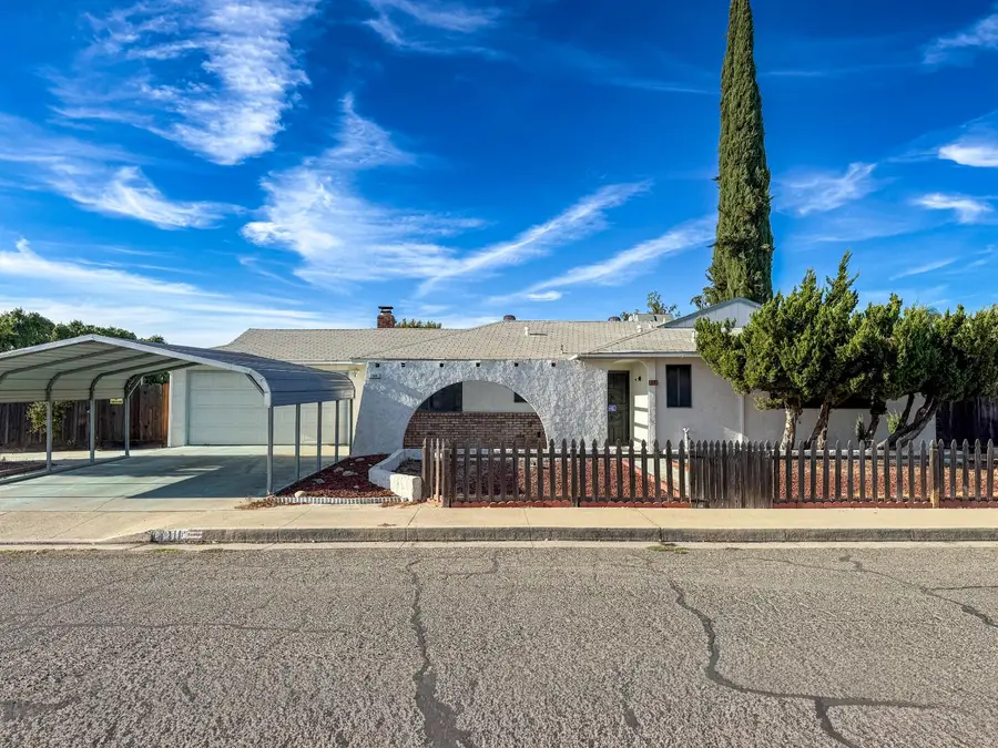 111 Pacemaker Drive, Atwater, CA 95301 - #2