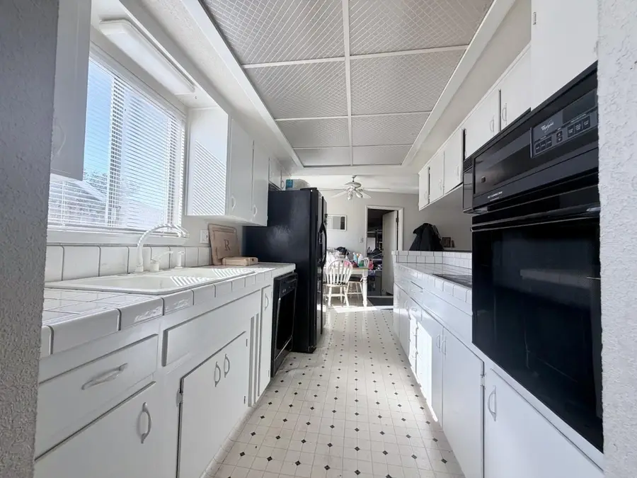 702 Anchorage Avenue, Modesto, CA 95350 - #2
