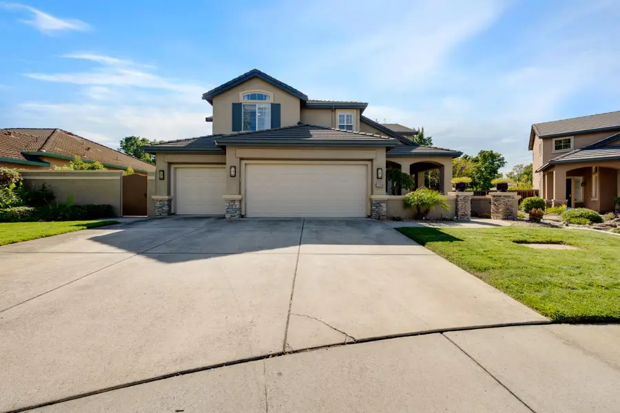 3240 Shelter Cove Lane, Elk Grove, CA 95758 - #2
