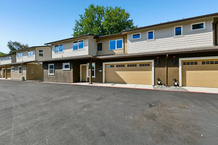 215 Lago Drive, Cameron Park, CA 95682 - #2