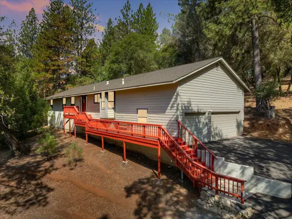 2257 Strap Miner Trail, Cool, CA 95614