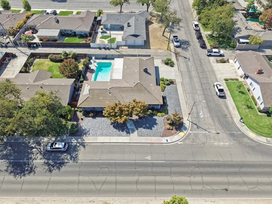 2500 E Canal Drive, Turlock, CA 95380 - #2