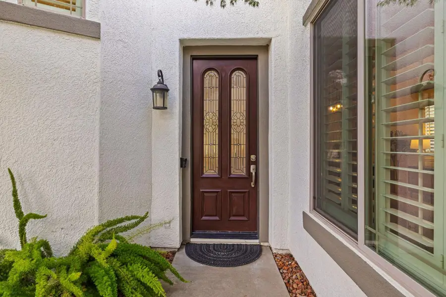 430 Woodhaven Place, West Sacramento, CA 95605 - #3