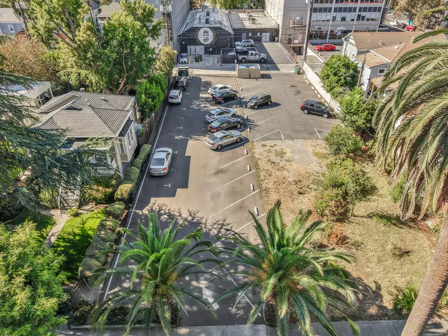 2412 I Street, Sacramento, CA 95816 - #3